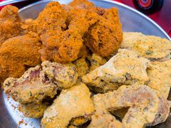 -BHC炸鸡(明洞总店)