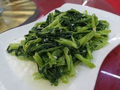 -美味海鲜大排档(明发美食地标店)