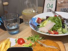 -刀叉遇上筷子中西融合餐厅(和平店)