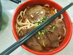 红烧牛肉面-群姐面馆·海鲜烧烤(同安路二店)