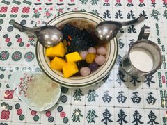 -堂屋糖水店(愚园店)