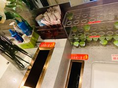 -海底捞火锅(银泰中心店)