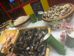 -钱小奴创意自助餐厅·山野黑猪肉畅吃(苏州昆山招商花园城店)