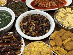 -聚丰园•湖鲜餐厅(阿红私房菜梅石路店)