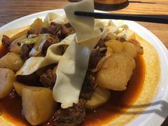 沙湾大盘鸡-塔哈尔·新疆盛宴(城西银泰店)