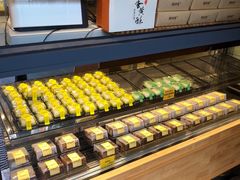 -鲍师傅糕点(江苏路店)