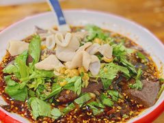 -朱大嘴肥肠血旺(福字街店)