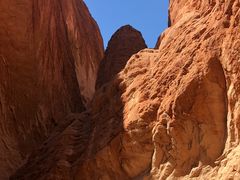 -天山神秘大峡谷