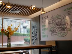 -龙治汉堡(中华城店)