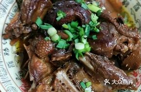 Braised Dongshan Old Goose