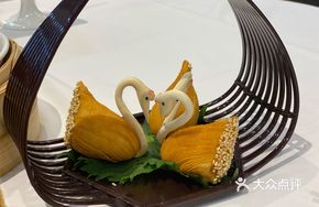 Durian Pastry / Half Dozen