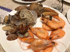 -威海蓝海御华大饭店·蓝钻美食自助百汇