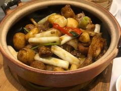 -香港百合居(LCM置汇旭辉广场店)