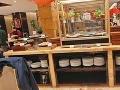 -上海皇廷花园酒店·西餐厅·自助餐