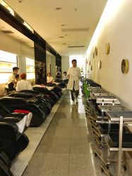 点击看大图 大厅-3AM HAIR SALON烫发染发接发