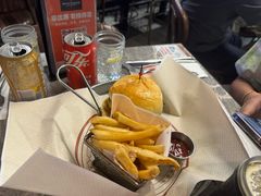 -BOURBON 玻本美式餐厅酒吧(虹桥新天地店)