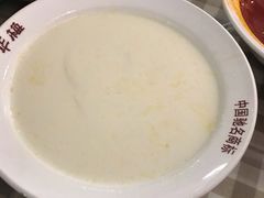 奶汁鸡丝口蘑汤-华梅西餐厅(哈尔滨中央大街店)