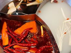 -山悦里 山野·鲜火锅(罗斯福广场店)