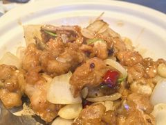 -潮界(LU·ONE凯德晶萃广场店)