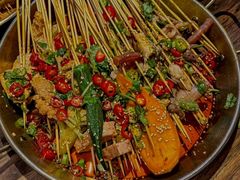 -拈签一笑黄牛肉辣卤串串