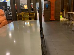 -麦当劳(龙之梦购物中心店)