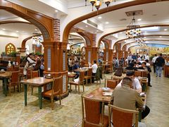 大堂-清真·玛丽亚新疆菜主题餐厅(浙江中路店)
