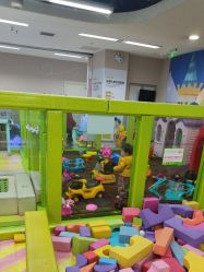-孩子王童乐园(成都海滨城店)