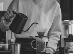 -Metal hands·铁手咖啡