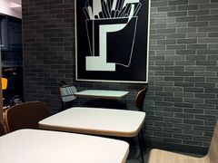 -麦当劳(电白服务区店)