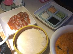 -韵秋荷(宝山龙湖天街店)