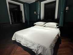 -小凤仙公馆酒店