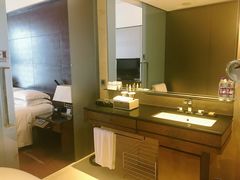 -广州天河希尔顿酒店