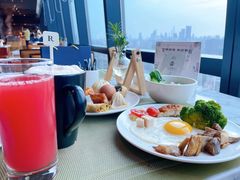 -上海龙之梦万丽酒店