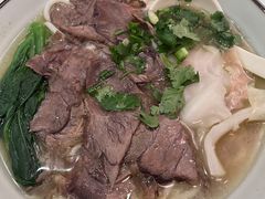 -鑫花溪牛肉米粉(凤凰街创始总店)