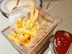 -西堤厚牛排(国瑞店)