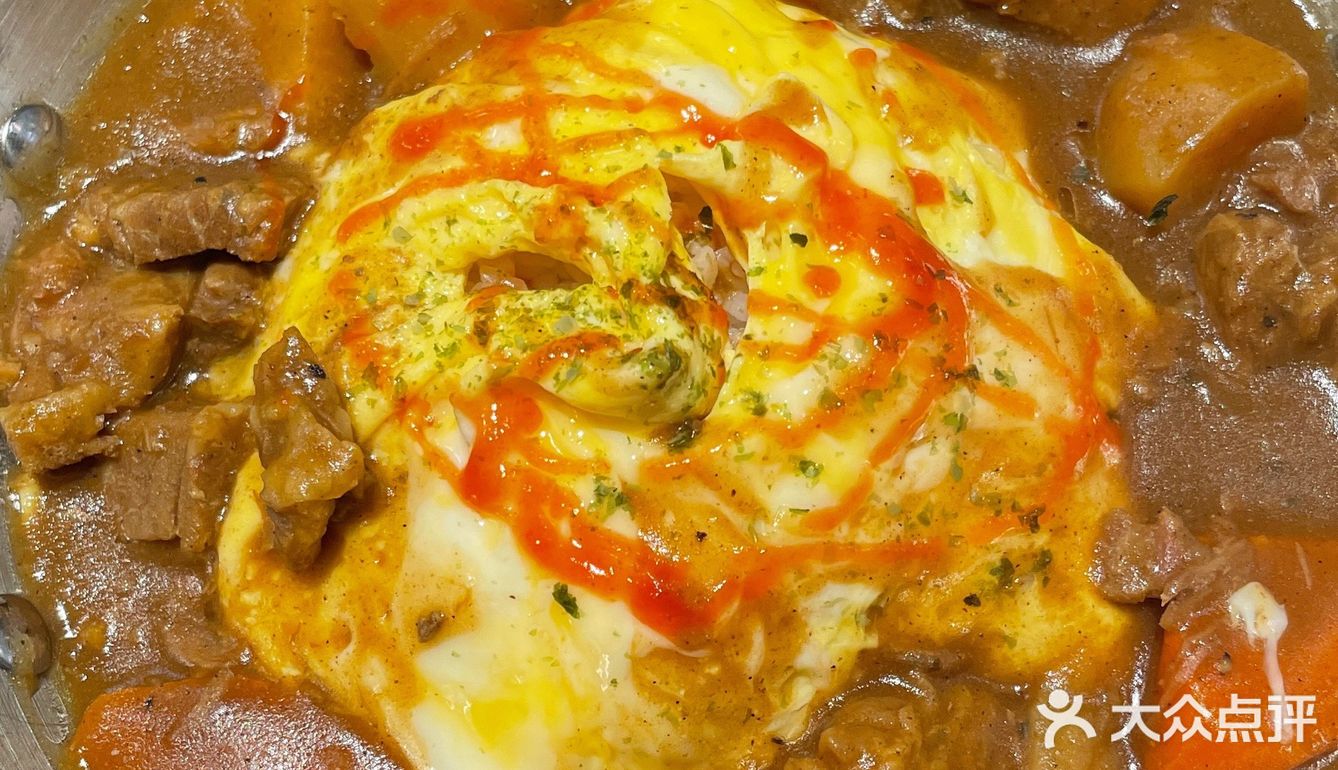 那个鸡腿肉第一口无敌好吃，缺点就是吃多了容易感觉有点腻