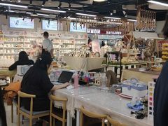-郑在DIY·潮玩银饰绘画手作(中央大道旗舰店)