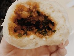-李与白包子铺(桐梓林店)