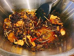 -红牌美蛙鱼头火锅(万辉国际广场店)