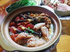 四拼煲仔饭-崖口煲仔饭