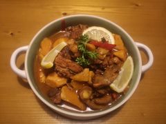 柠檬红薯鸡-西西这里民谣酒馆