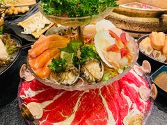 -湊湊火锅·茶憩(打浦桥日月光店)