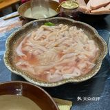 吃一顿正宗重庆火锅，醇厚的牛油锅底加上新鲜食材，真是爽歪歪。