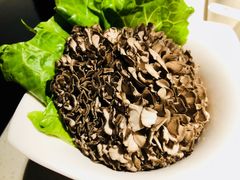 舞茸菌-海底捞火锅鲜切牛肉主题店(长寿路店)