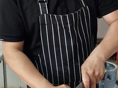 -岳记羊肠馆(陵园小区店)