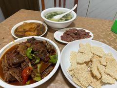 -山里人家土菜馆(茅山店)