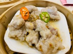 -麒麟山景大酒店岭南汇海鲜酒家(沙井店)