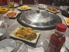-铁锅人家大锅台铁锅炖·干锅(小香猪杀猪西林店)