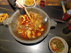 -石锅苗苗鱼(武汉首店)