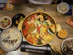 -毛肚向右·川渝毛肚王(经开永旺店)
